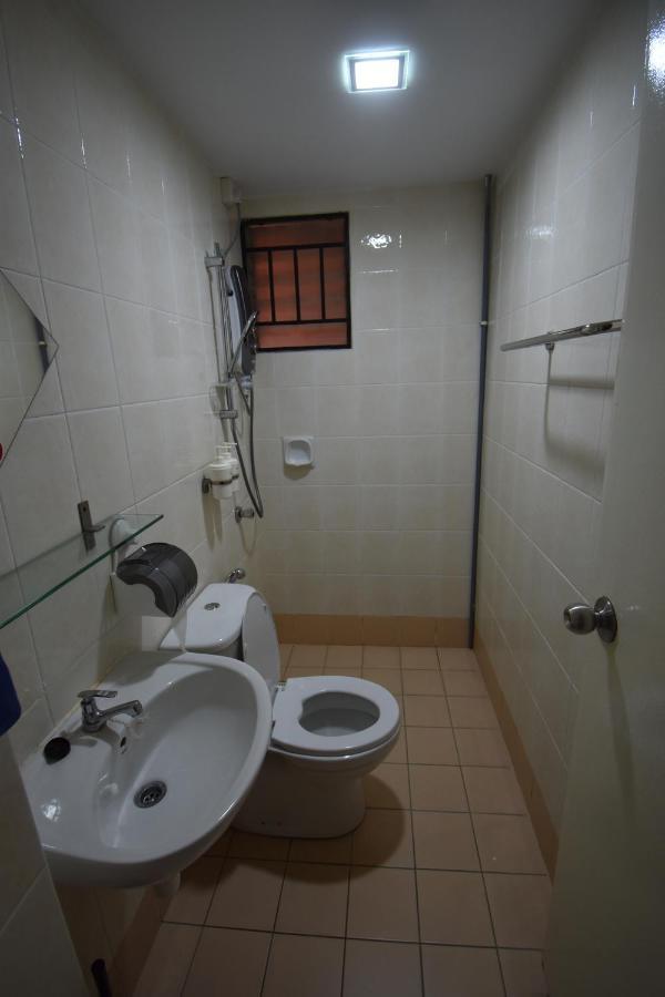 อพาร์ตเมนต์ 3 ห้องนอน 2 ห้องน้ำส่วนตัว ขนาด 75 ตร.ม. – เชอราส Apartment กัวลาลัมเปอร์ ภายนอก รูปภาพ